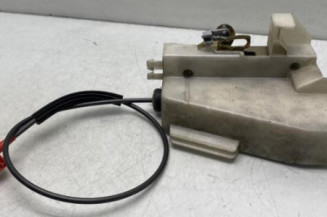 Serrure avant gauche FORD FIESTA 4