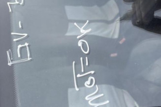 Serrure avant gauche FORD FIESTA 4