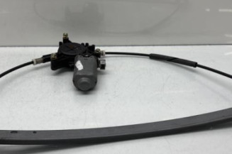 Leve vitre electrique avant droit PEUGEOT 405 Photo n°1