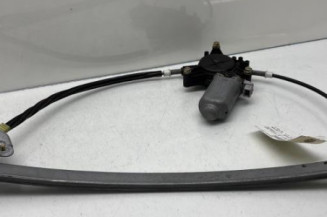 Leve vitre electrique avant gauche PEUGEOT 405 Photo n°1