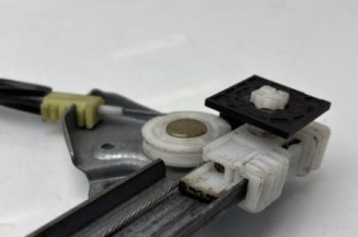 Leve vitre electrique avant gauche PEUGEOT 405