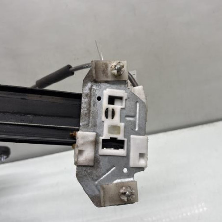 Leve vitre electrique avant gauche CHEVROLET MATIZ 2