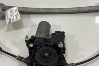 Leve vitre electrique avant gauche PEUGEOT 406 Photo n°1