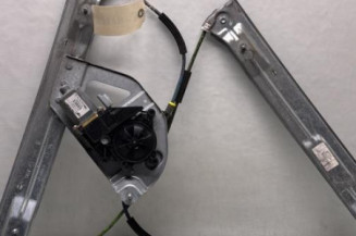 Leve vitre electrique avant gauche PEUGEOT 208 1