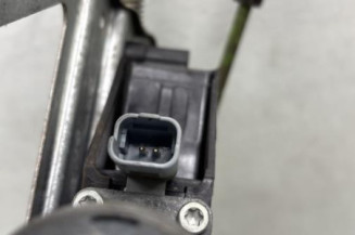 Leve vitre electrique avant gauche PEUGEOT 208 1