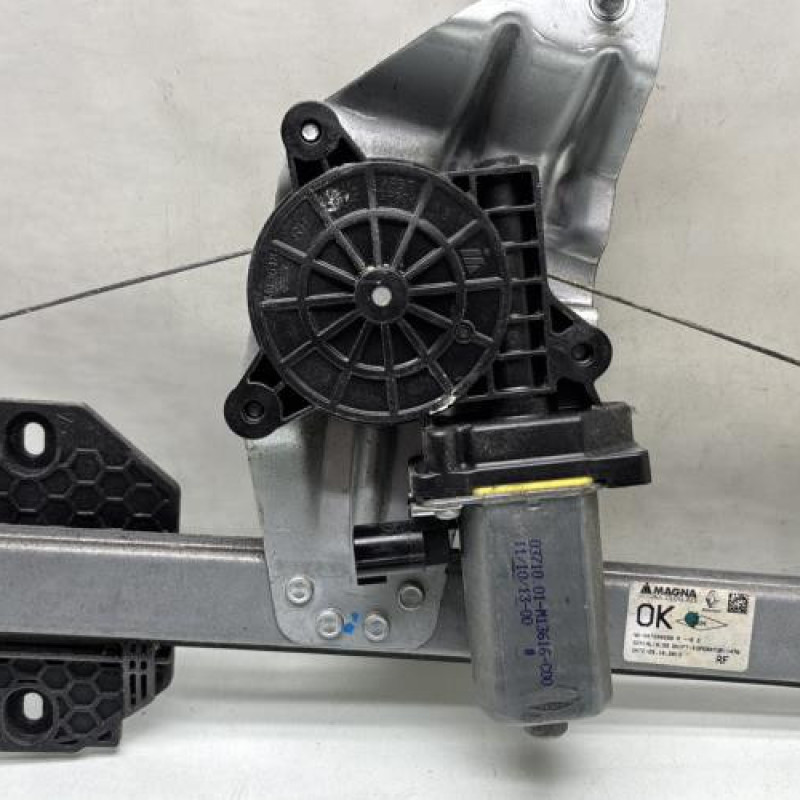 Leve vitre electrique avant droit DACIA SANDERO 2 Photo n°3