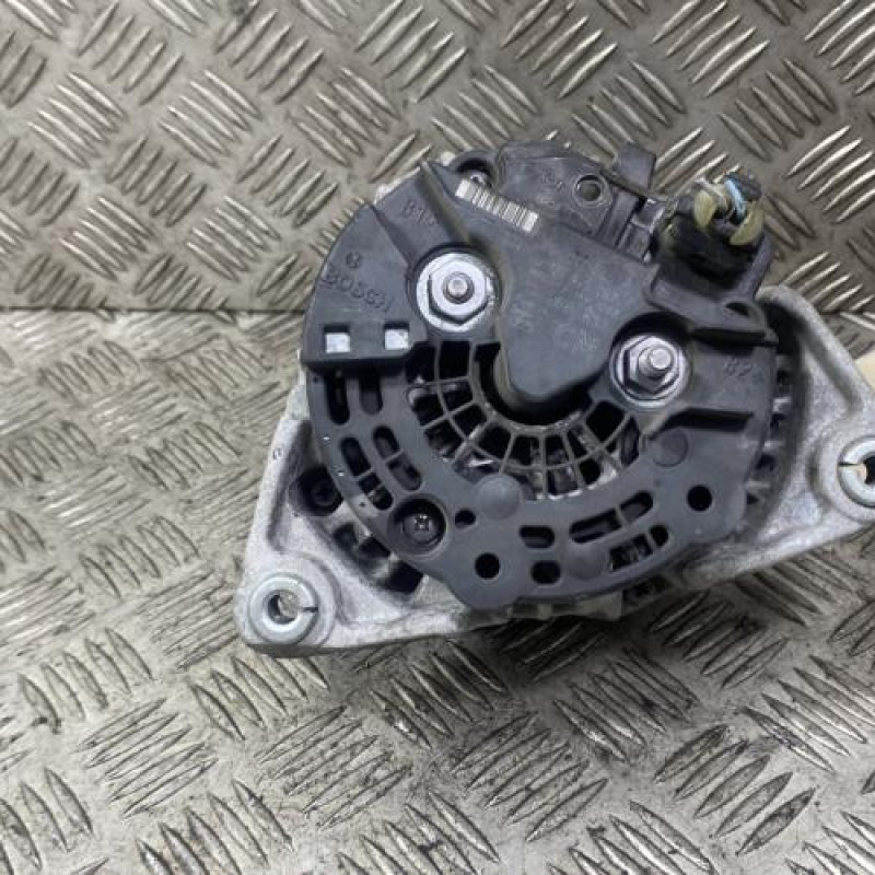 Alternateur OPEL CORSA D Photo n°3