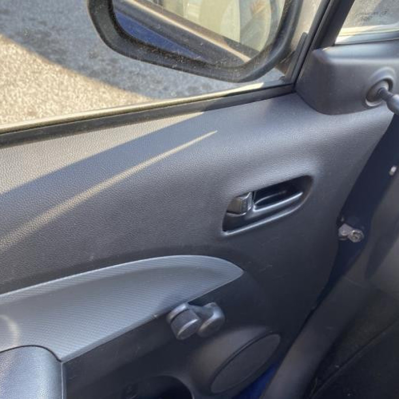 Alternateur OPEL AGILA B Photo n°12