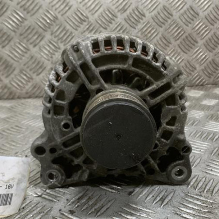 Alternateur AUDI A3 2 Photo n°1