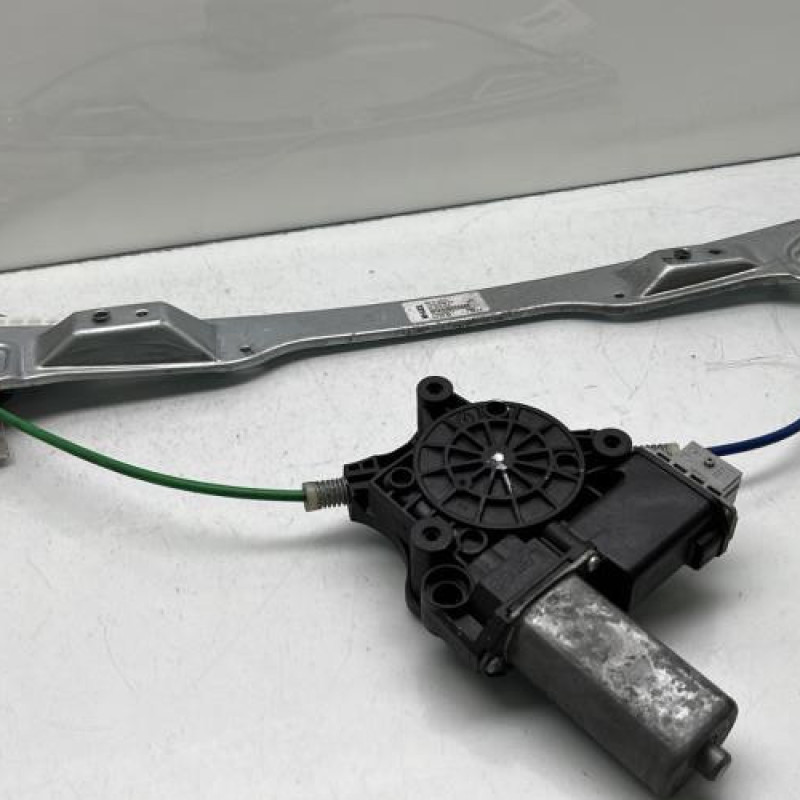Leve vitre electrique avant droit OPEL CORSA E Photo n°1