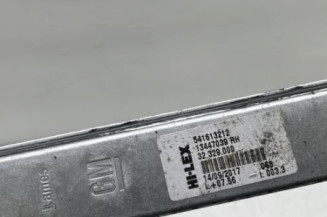 Leve vitre electrique avant droit OPEL CORSA E