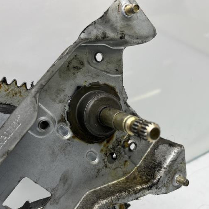 Leve vitre mecanique avant gauche RENAULT KANGOO 1 Photo n°4