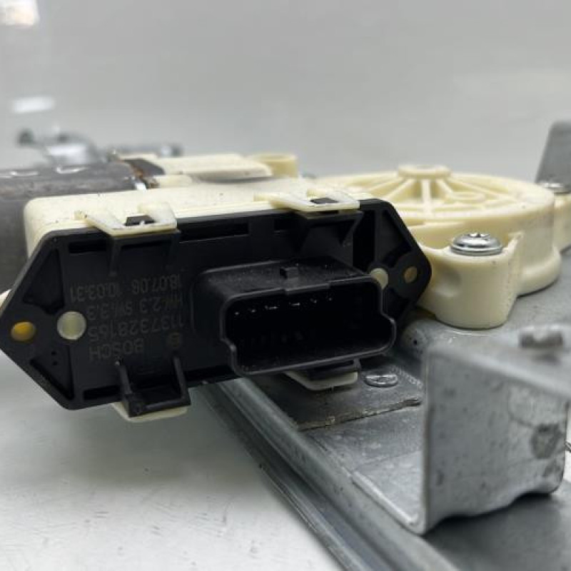 Leve vitre electrique arriere gauche CITROEN C4 1 Photo n°3