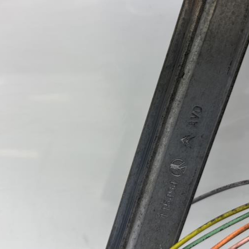 Leve vitre electrique avant droit CITROEN XSARA Photo n°4