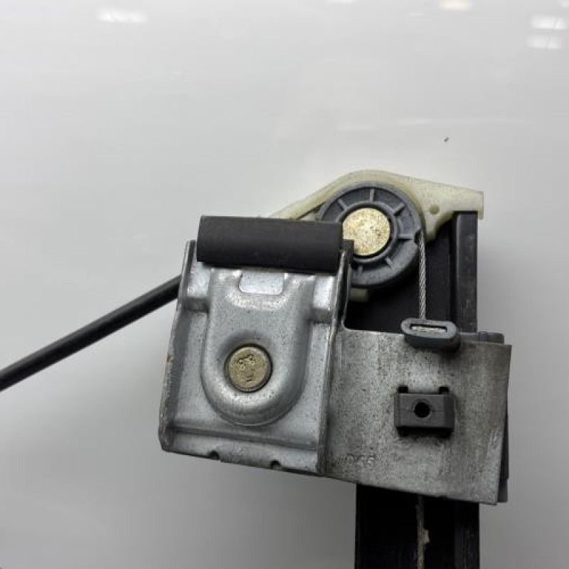 Leve vitre electrique avant droit SEAT IBIZA 2 Photo n°10