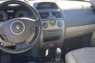 Aile avant gauche RENAULT MEGANE 2