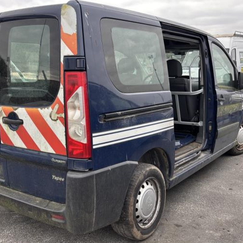 Alternateur PEUGEOT EXPERT 3 Photo n°6