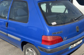 Aile avant droit PEUGEOT 106