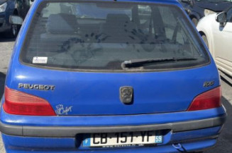 Aile avant droit PEUGEOT 106