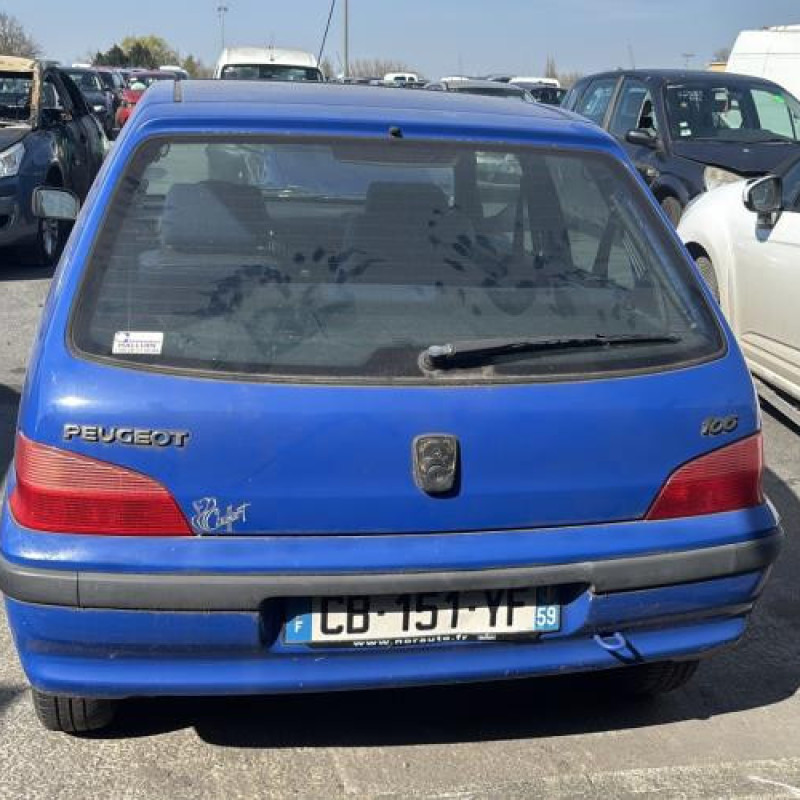 Aile avant droit PEUGEOT 106 Photo n°9