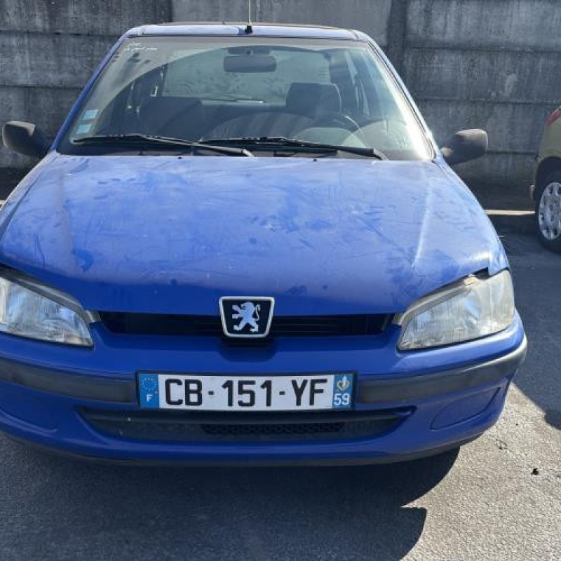 Aile avant droit PEUGEOT 106 Photo n°12