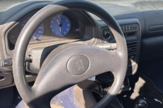 Aile avant droit PEUGEOT 106