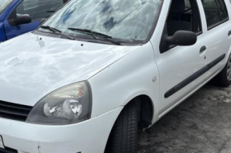 Aile avant gauche RENAULT CLIO 2