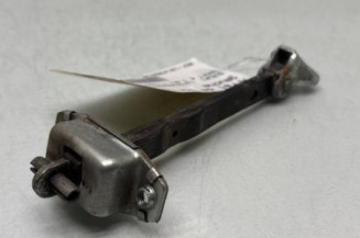 Arret de porte avant gauche SUZUKI SWIFT 4