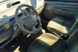 Aile avant gauche RENAULT TWINGO 1