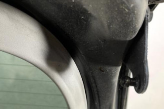 Malle/Hayon arriere FORD C-MAX 1