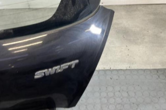 Malle/Hayon arriere SUZUKI SWIFT 4