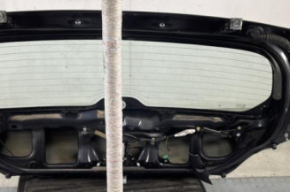 Malle/Hayon arriere SUZUKI SWIFT 4