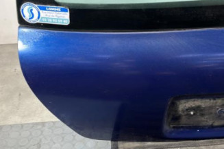 Malle/Hayon arriere RENAULT CLIO 2