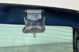 Malle/Hayon arriere RENAULT CLIO 2