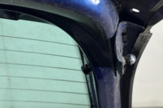 Malle/Hayon arriere RENAULT CLIO 2