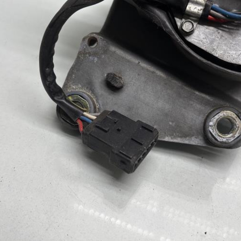Moteur essuie glace avant PEUGEOT 306 Photo n°4