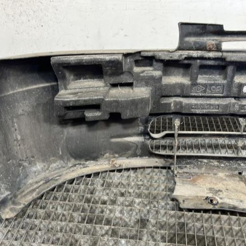 Pare choc avant RENAULT KANGOO 1 Photo n°4