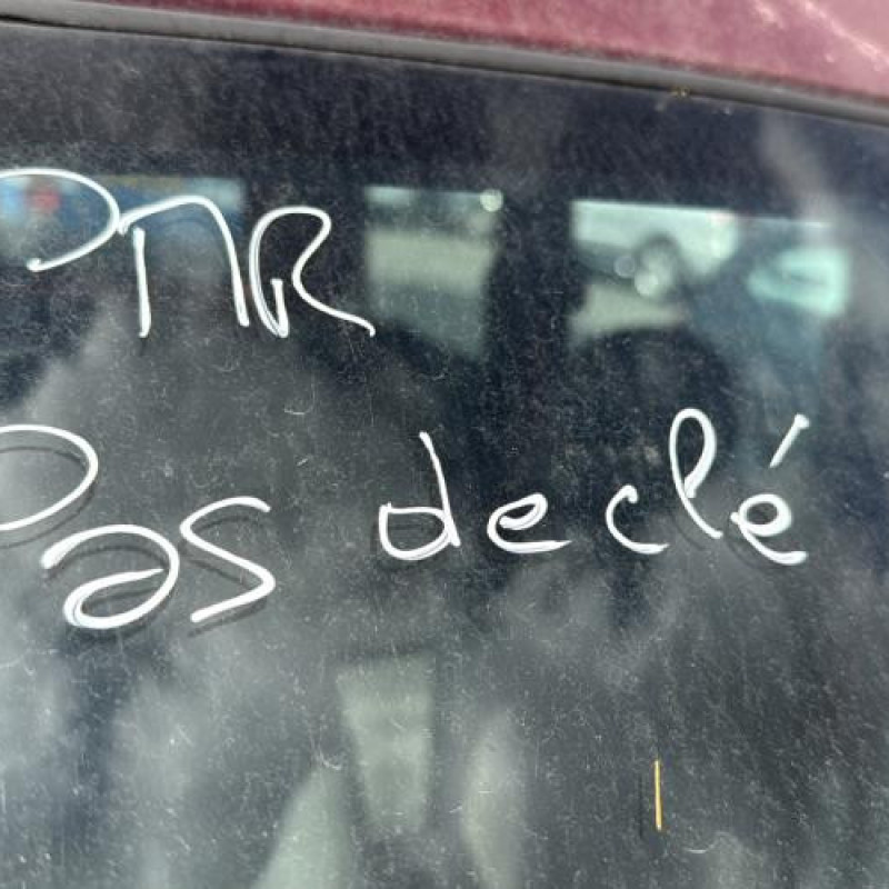 Pare choc avant RENAULT KANGOO 1 Photo n°15