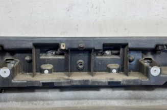 Pare choc arriere PEUGEOT 106