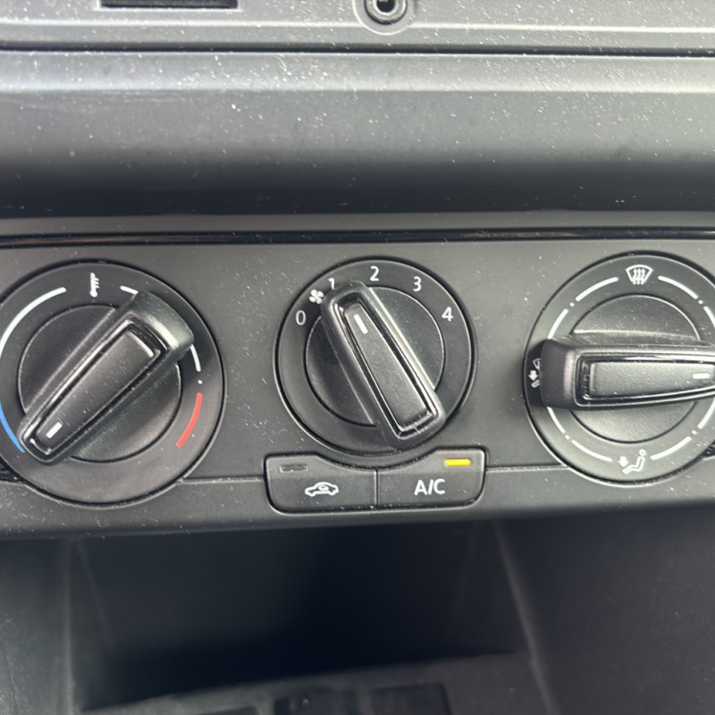 VOLKSWAGEN POLO 5 PHASE 2 1.0 MPI - 12V Photo n°18