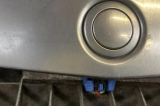 Bouton de coffre OPEL TIGRA 2