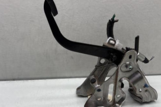 Pedale d'embrayage SUZUKI SWIFT 5 Photo n°1