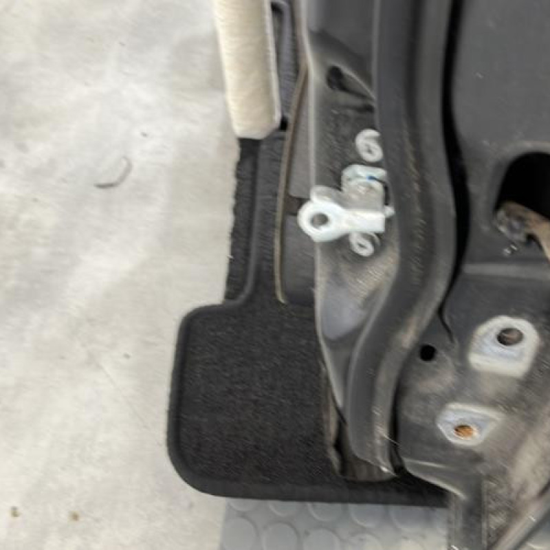 Porte arriere gauche SUZUKI SWIFT 4 Photo n°4