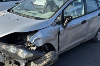 Poignee porte avant gauche FORD FIESTA 6