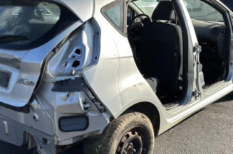 Poignee porte avant gauche FORD FIESTA 6