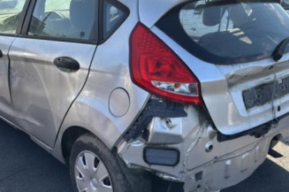 Poignee porte avant gauche FORD FIESTA 6