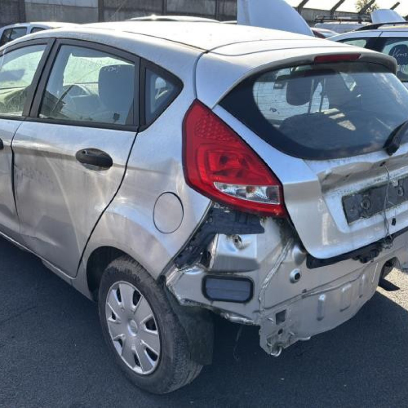 Poignee porte avant gauche FORD FIESTA 6 Photo n°7