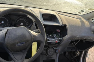 Poignee porte avant gauche FORD FIESTA 6