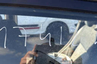 Poignee porte avant gauche FORD FIESTA 6