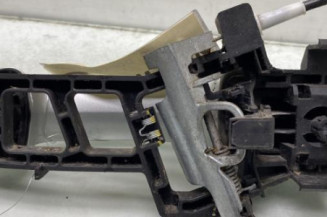 Poignee porte avant droit FORD FIESTA 6